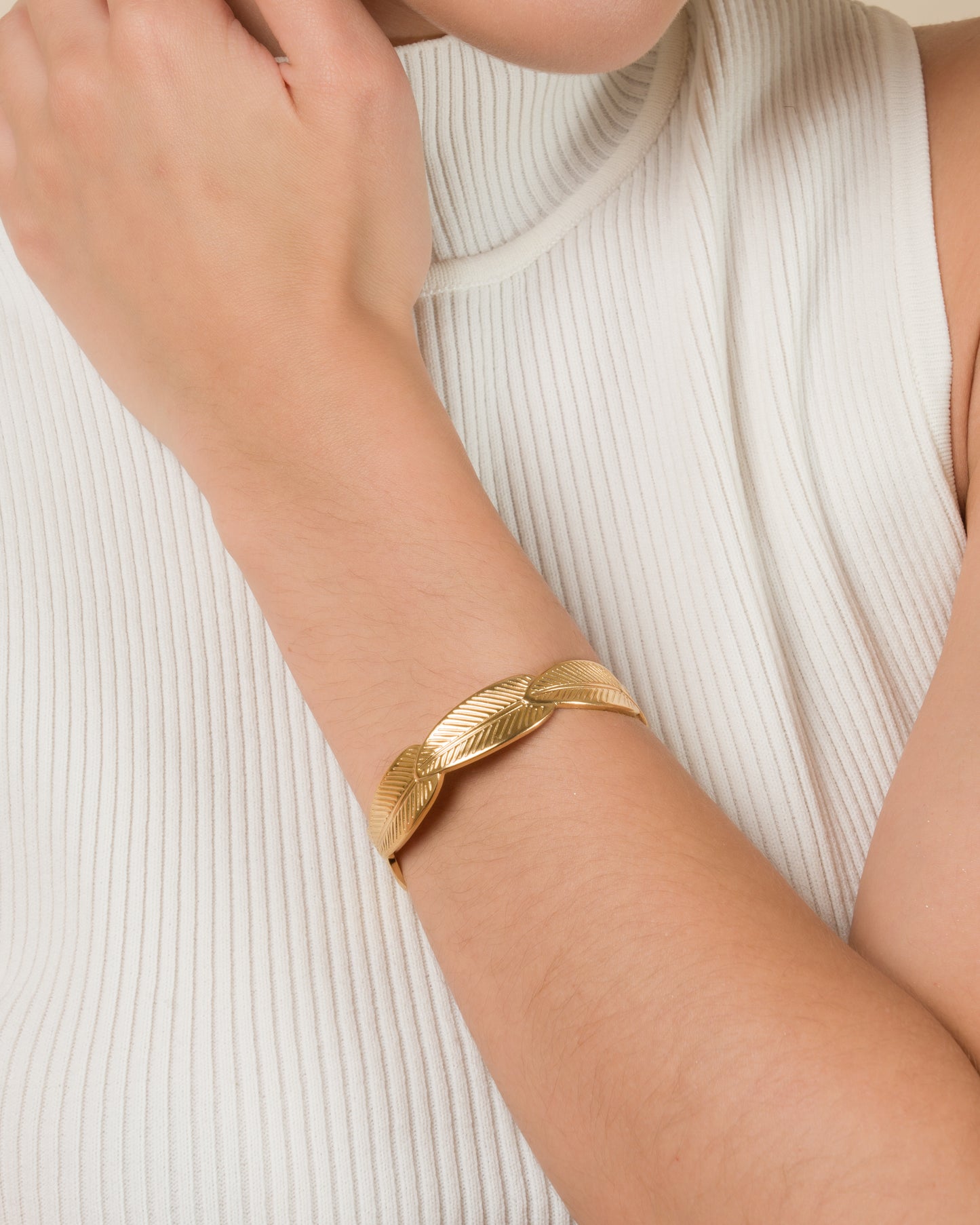 GOLDEN LEAVES BRACELET