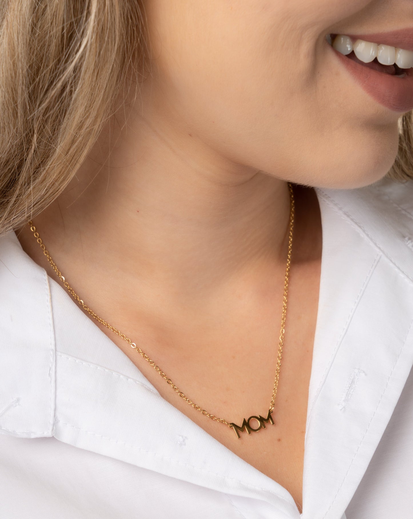 MOM COLLAR