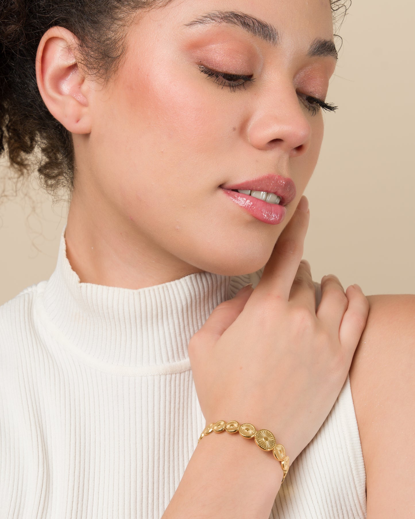 GOLDEN SUN BRACELET